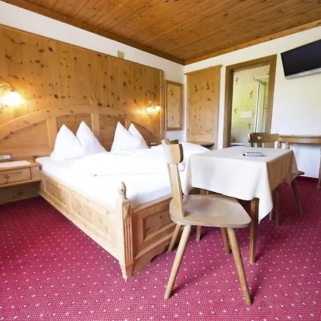 Pichlerhof Hotel Riva di Tures