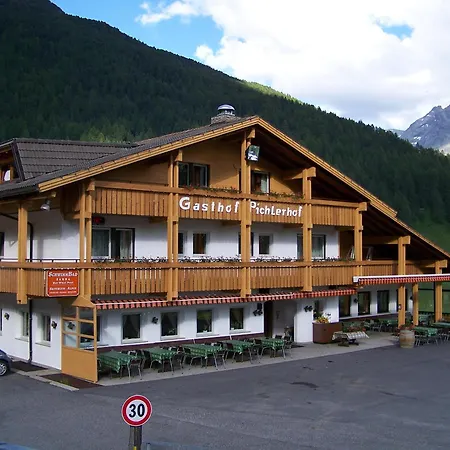 Hotel Pichlerhof 2*